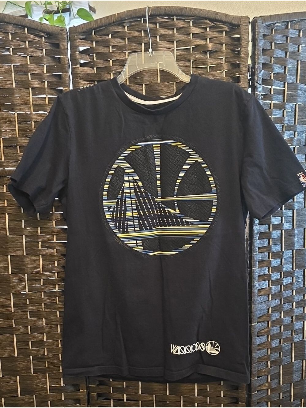 Unk Black NBA Golden State Warriors Logo Short Sleeve Tee, Medium, EUC